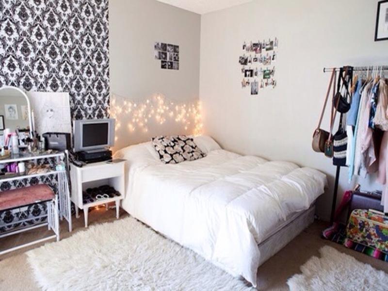 white and black as a base of the bedroom.