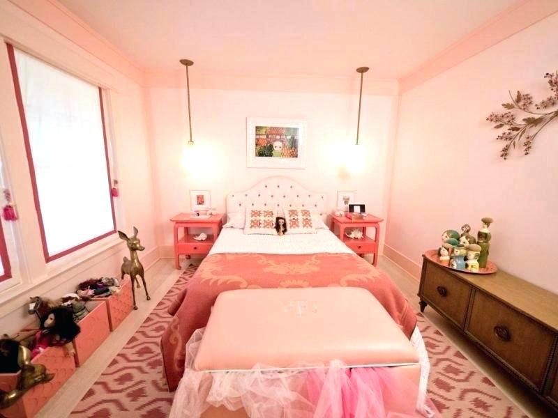 Use pink color as a base for the bedroom.