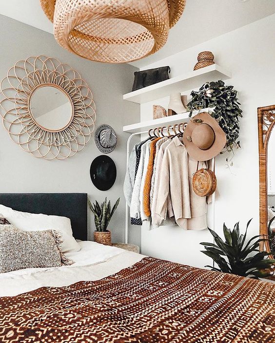 use neutral color for the Bohemian-style bedroom.