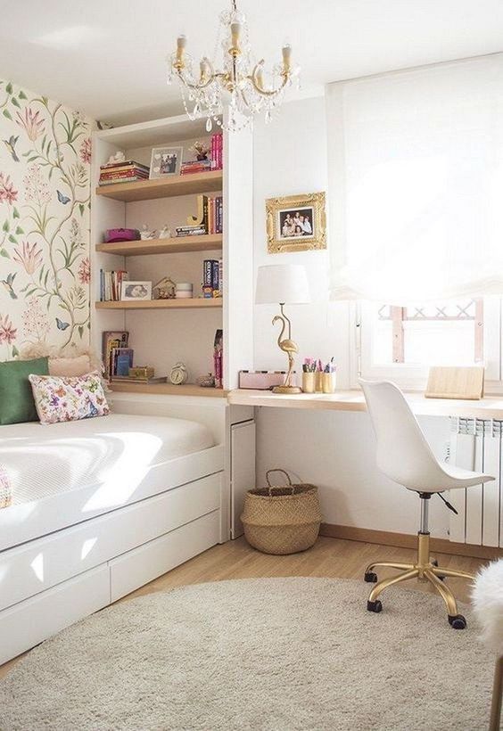 simple bedroom for teenage girl