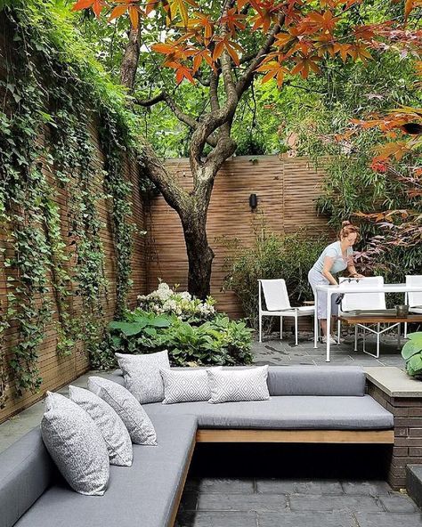 elegant natural backyard garden