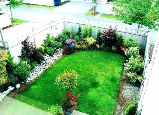 8 Simple Small Backyard Landscaping Ideas for Entertaining