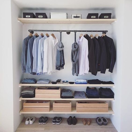 wall wardrobe