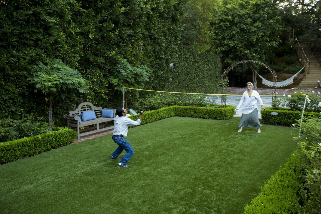 Creative Ways to Optimize the Function of Your Backyard Garden HomesFornh