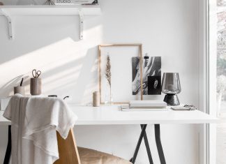Minimalist and Comfortable Workspace For Your Small Home Interior