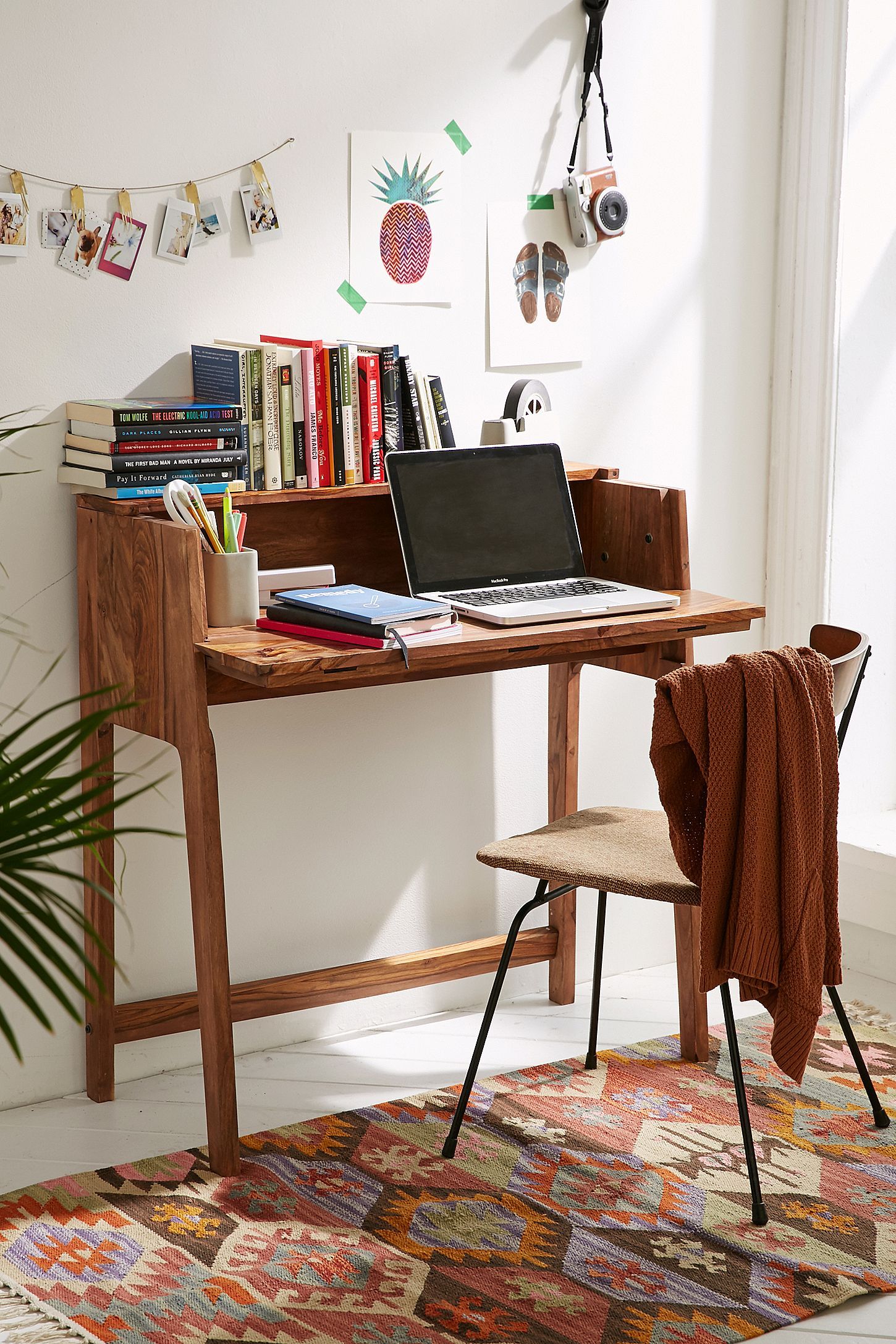 Give a natural accent workspace