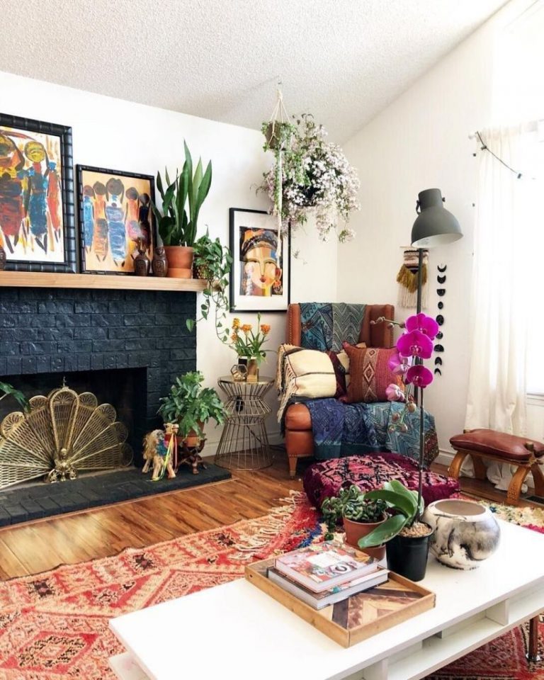 Create an Aesthetic Living Room With a Bohemian Interior Style HomesFornh