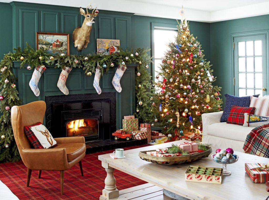 christmas tree living room layout