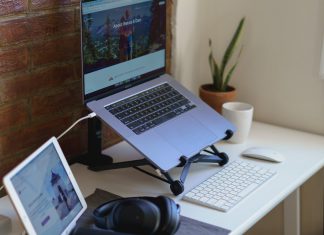 How to Set Up A Comfortable Workspace at Home on A Minimum Budget