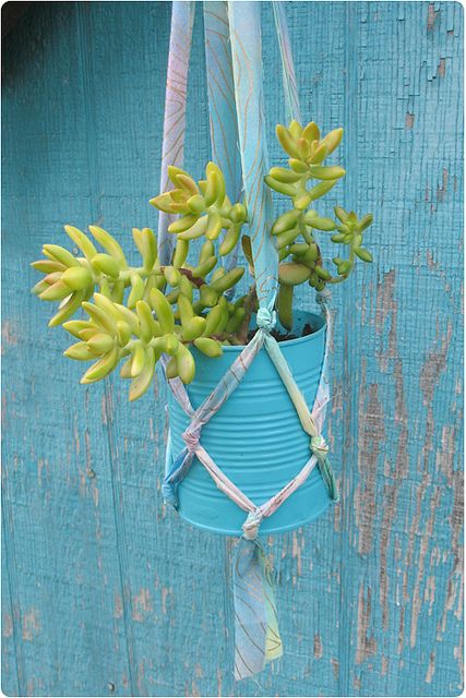 A Simple Hanging Planter