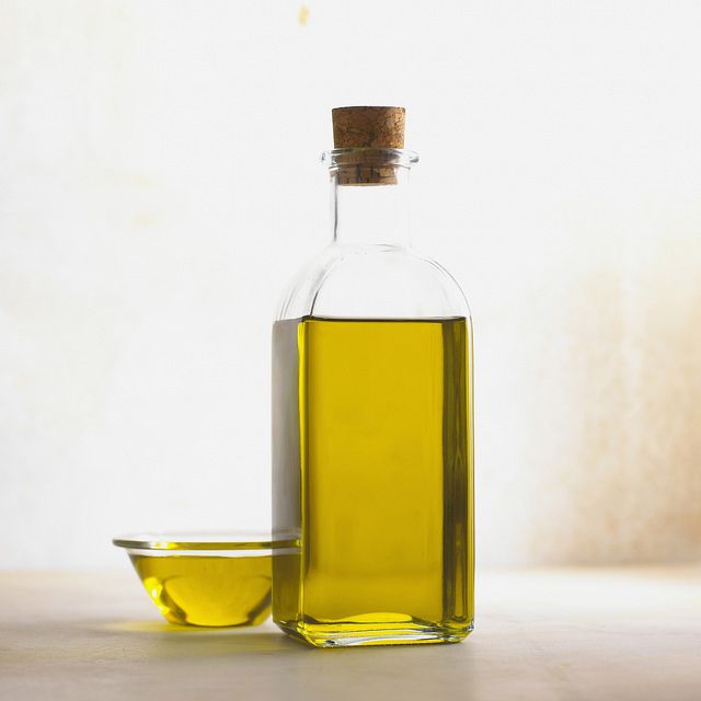 Pour Vegetable Oil