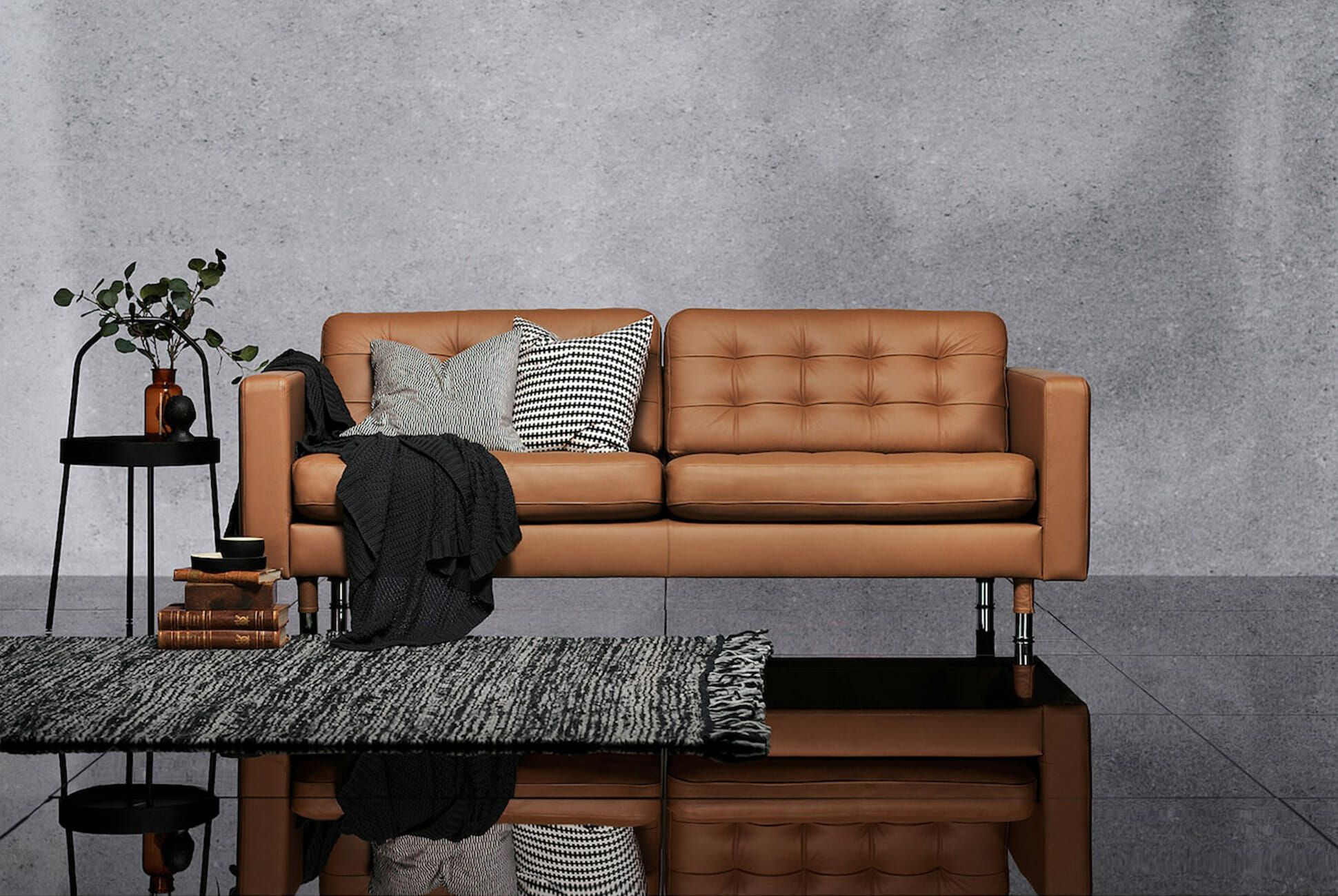 Comfortable and Aesthetic Leather Sofa