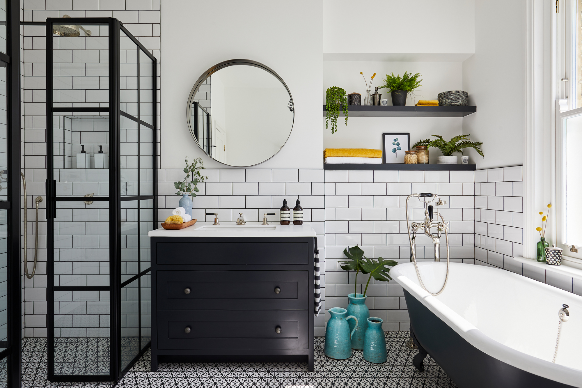 Create the Most Comfortable Bathroom Layout
