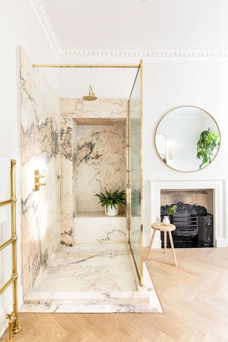 Use Elegant Style Gold and Marble Accents