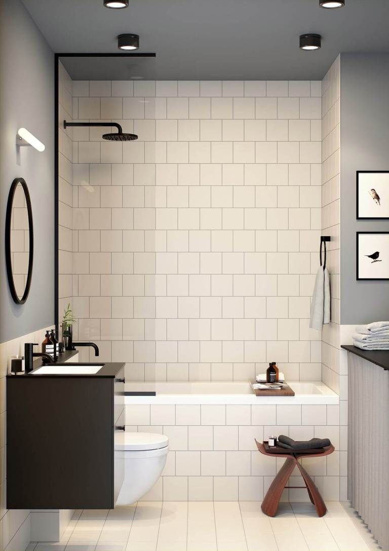 White Bathtub In A Small Bathroom