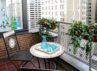 20 Plant Decoration Ideas for Your Sunny Balcony