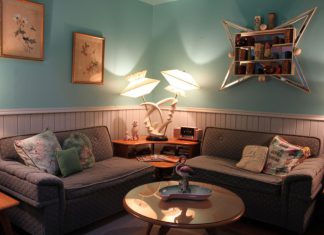 17 Ideas to Create 50s Living Room Design in Your Home Attractive Lamps to Decorate A Classic Living Room