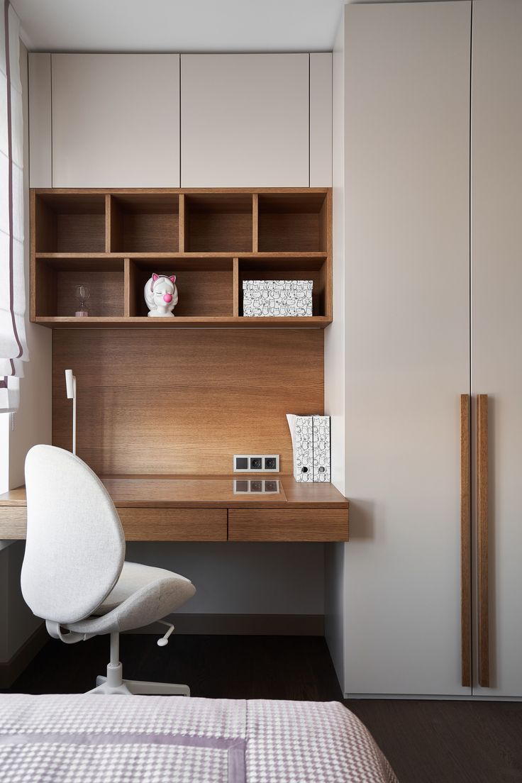 Minimalist Study Area with Multifunctional Storage