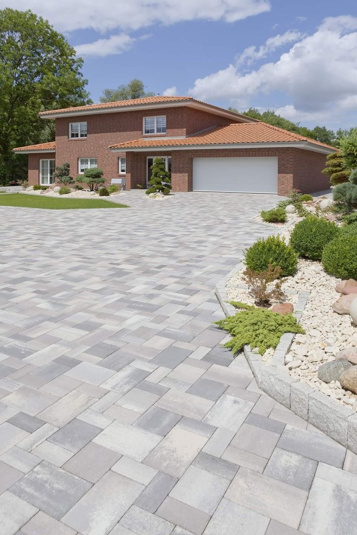 Porcelain Pavers for the Driveway